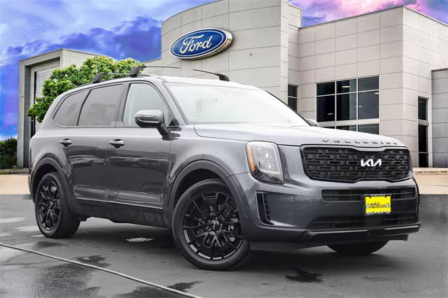 2022 Kia Telluride EX AWD photo