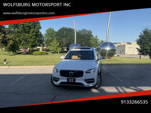 2016 Volvo XC90 T6 Momentum AWD photo