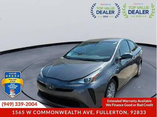 2019 Toyota Prius L Eco FWD photo