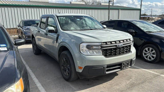 2022 Ford Maverick XLT FWD photo