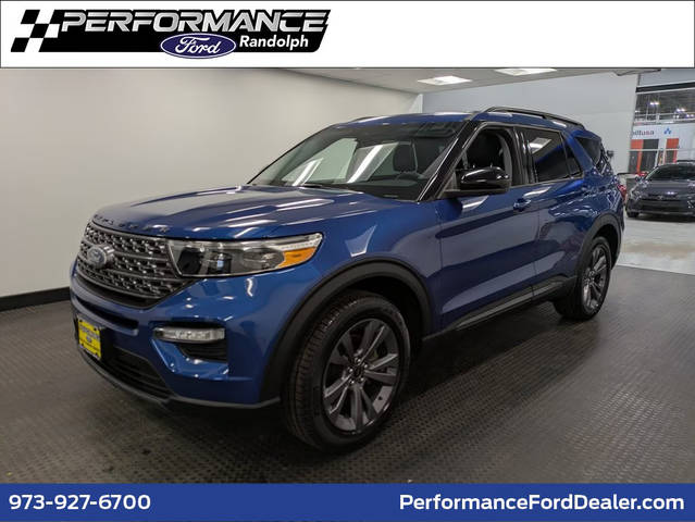 2022 Ford Explorer XLT 4WD photo