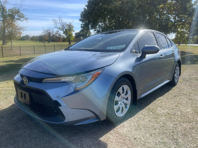 2022 Toyota Corolla LE FWD photo