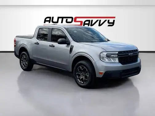 2022 Ford Maverick XLT FWD photo