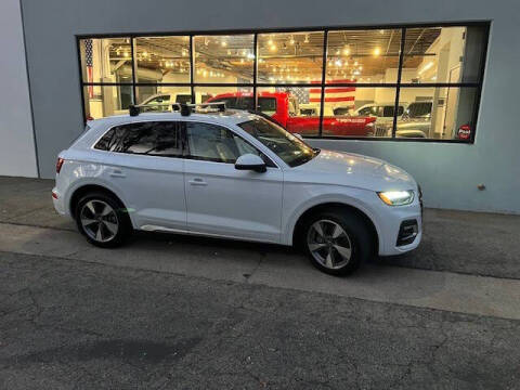 2022 Audi Q5 Premium Plus AWD photo