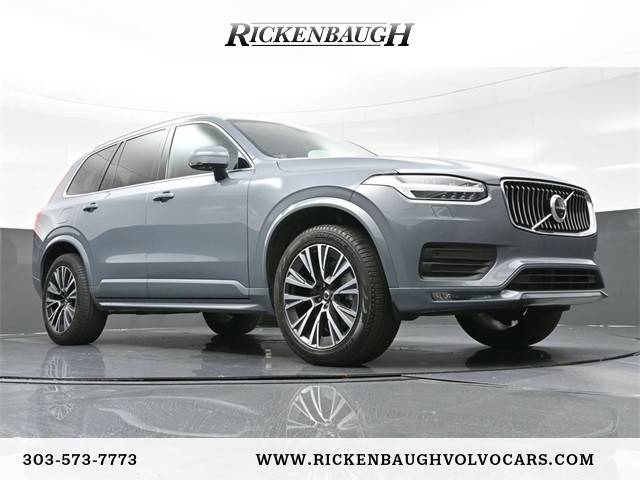 2022 Volvo XC90 Momentum AWD photo