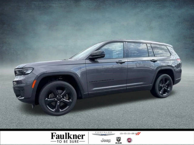 2022 Jeep Grand Cherokee L Altitude 4WD photo