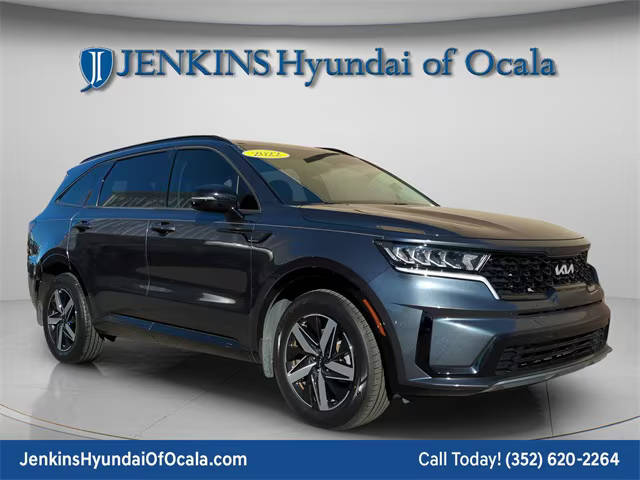 2022 Kia Sorento S FWD photo