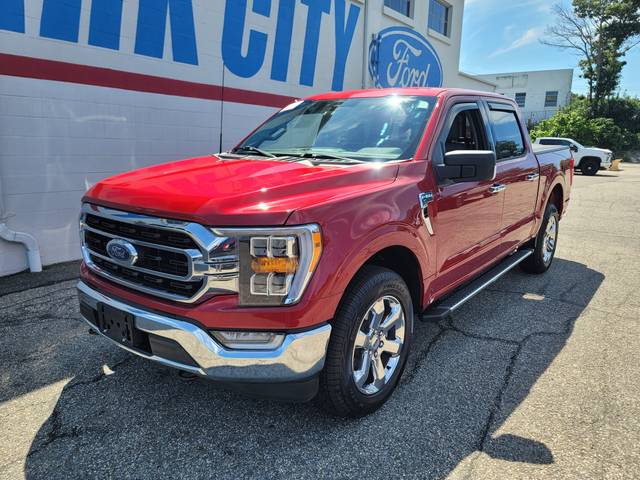 2022 Ford F-150 XLT 4WD photo