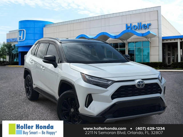 2022 Toyota RAV4 Hybrid XSE AWD photo