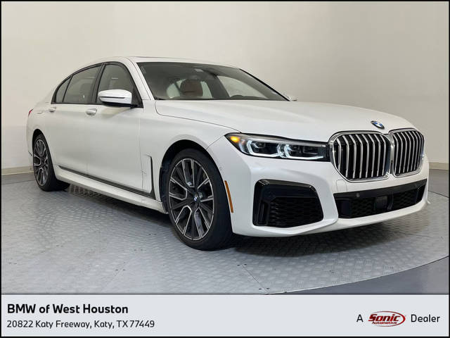 2022 BMW 7 Series 740i RWD photo