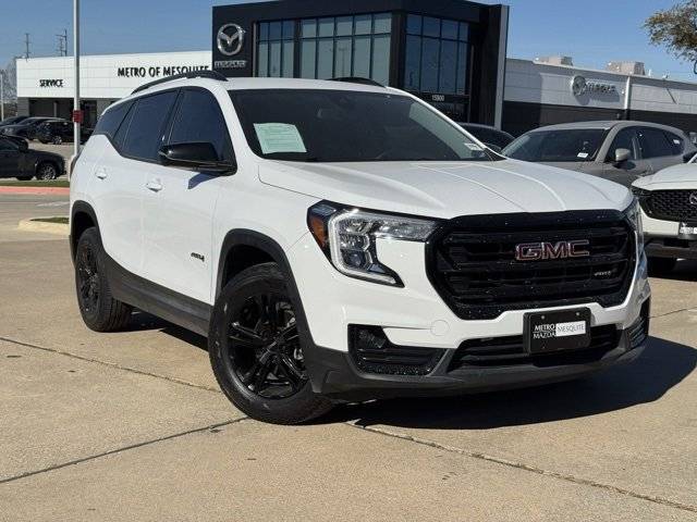 2022 GMC Terrain AT4 AWD photo