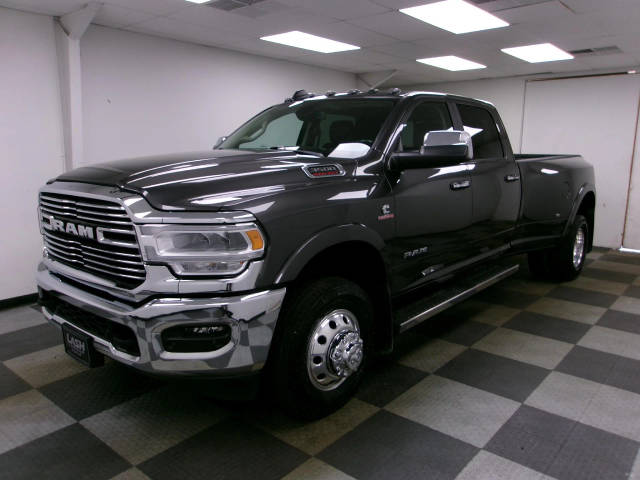 2022 Ram 3500 Laramie 4WD photo