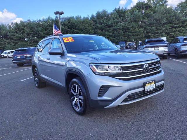 2022 Volkswagen Atlas 2.0T SE AWD photo