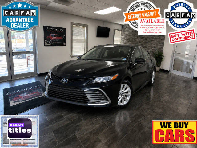 2022 Toyota Camry LE FWD photo