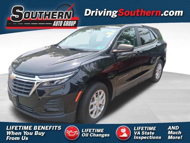 2022 Chevrolet Equinox LS AWD photo