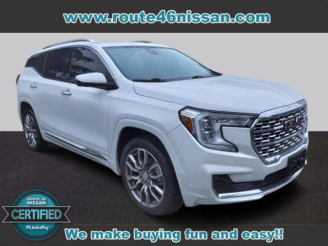 2022 GMC Terrain Denali AWD photo