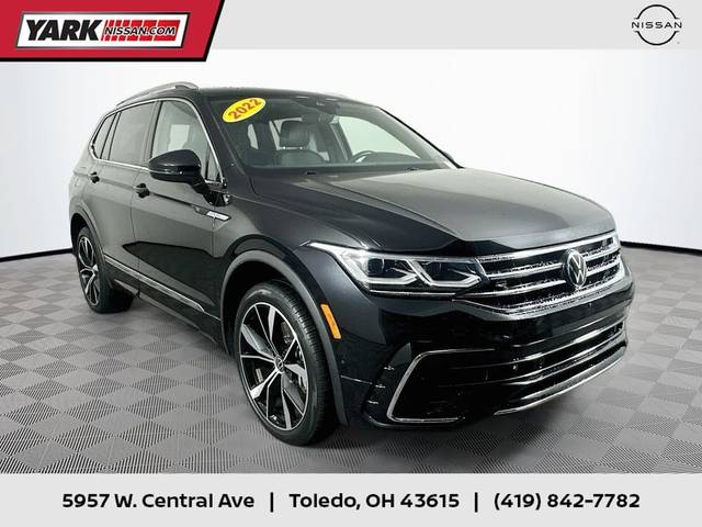 2022 Volkswagen Tiguan SEL R-Line AWD photo