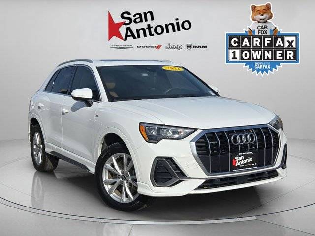 2022 Audi Q3 S line Premium AWD photo