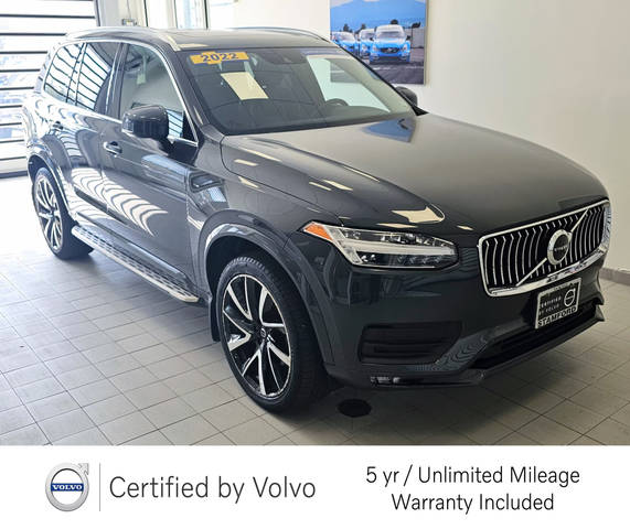 2022 Volvo XC90 Momentum AWD photo