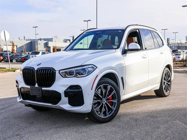 2022 BMW X5 M50i AWD photo