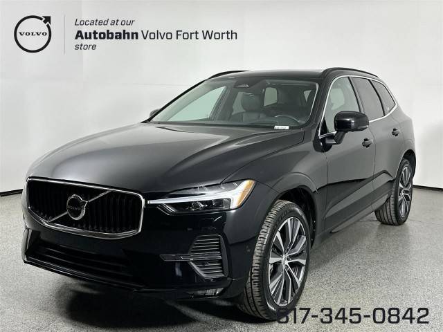 2022 Volvo XC60 Momentum AWD photo