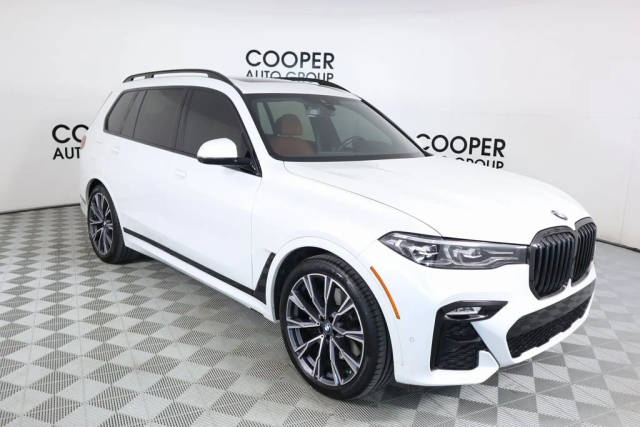 2022 BMW X7 xDrive40i AWD photo