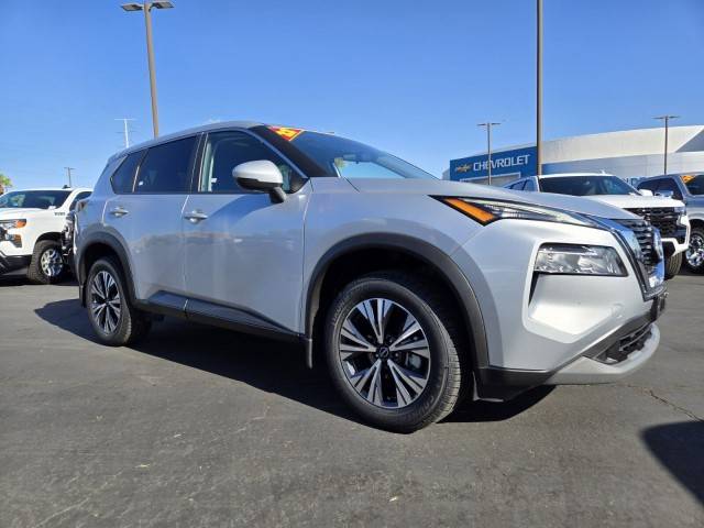 2022 Nissan Rogue SV AWD photo