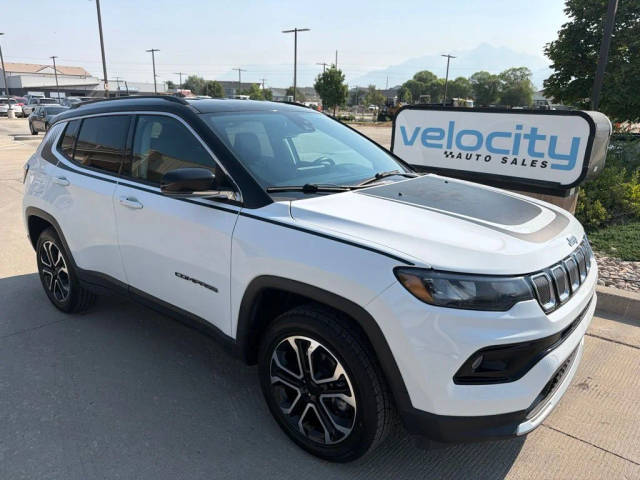2022 Jeep Compass Limited 4WD photo
