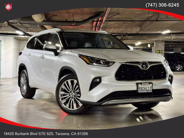 2022 Toyota Highlander Platinum AWD photo