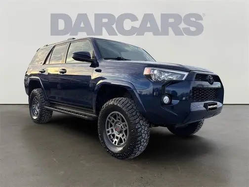 2019 Toyota 4Runner SR5 4WD photo