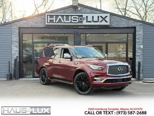 2020 Infiniti QX80 LUXE 4WD photo
