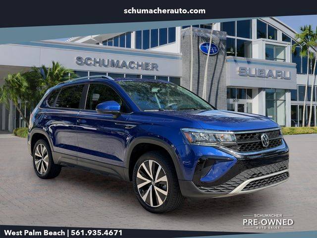 2022 Volkswagen Taos SE FWD photo