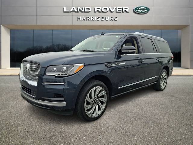 2022 Lincoln Navigator L Reserve 4WD photo
