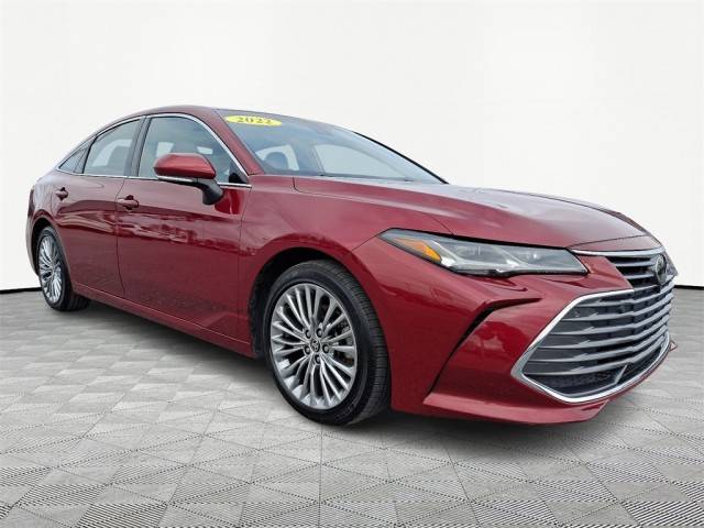 2022 Toyota Avalon Limited FWD photo