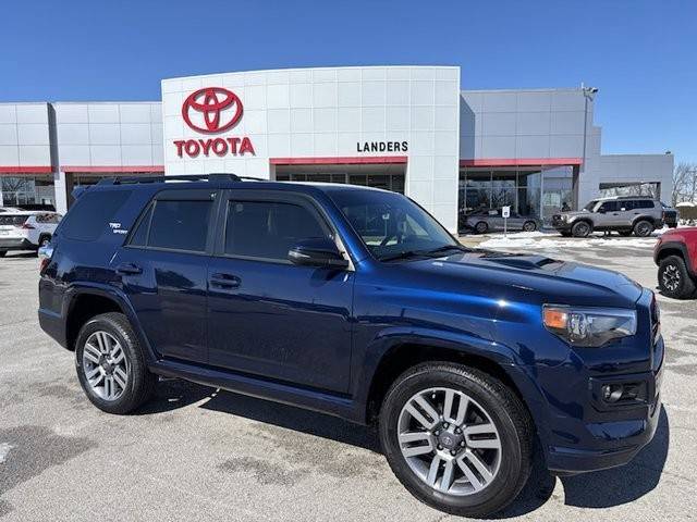 2022 Toyota 4Runner TRD Sport 4WD photo