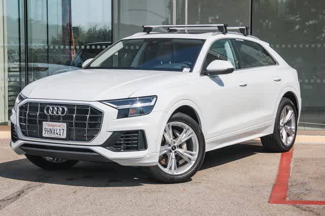 2022 Audi Q8 Premium AWD photo