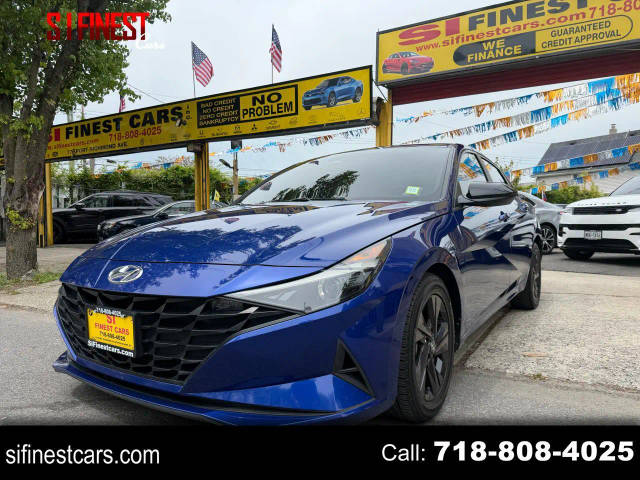 2022 Hyundai Elantra SEL FWD photo