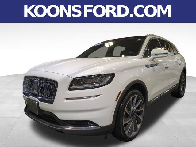 2022 Lincoln Nautilus Reserve AWD photo