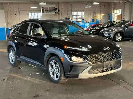 2022 Hyundai Kona SEL AWD photo