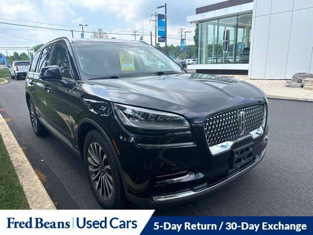 2022 Lincoln Aviator Standard AWD photo