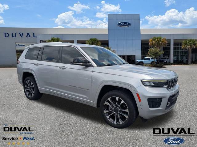 2022 Jeep Grand Cherokee L Overland RWD photo