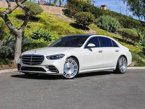 2022 Mercedes-Benz S-Class S 580 AWD photo