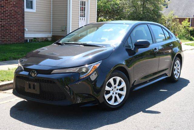 2022 Toyota Corolla LE FWD photo