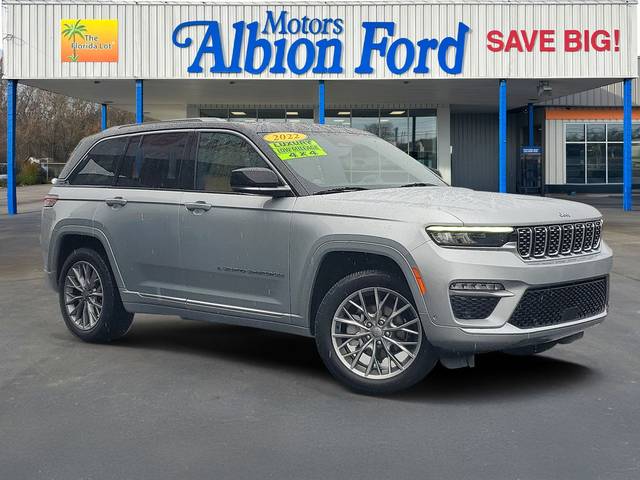 2022 Jeep Grand Cherokee Summit 4WD photo