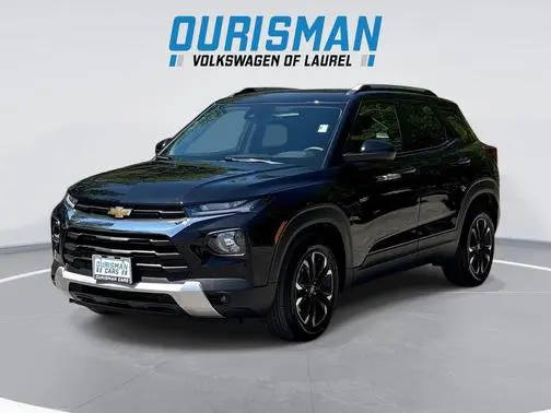 2022 Chevrolet TrailBlazer LT FWD photo