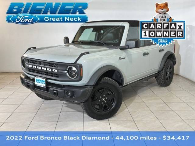 2022 Ford Bronco 4 Door Black Diamond 4WD photo