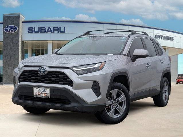 2022 Toyota RAV4 Hybrid XLE AWD photo