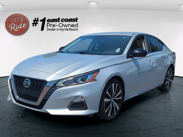 2022 Nissan Altima 2.5 SR FWD photo