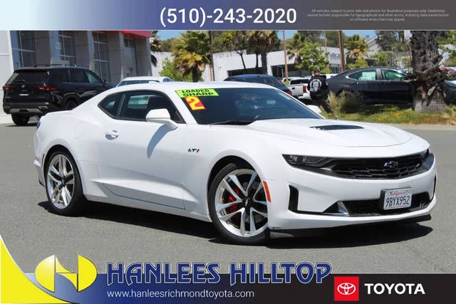 2022 Chevrolet Camaro LT1 RWD photo