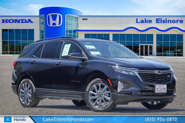 2022 Chevrolet Equinox RS FWD photo